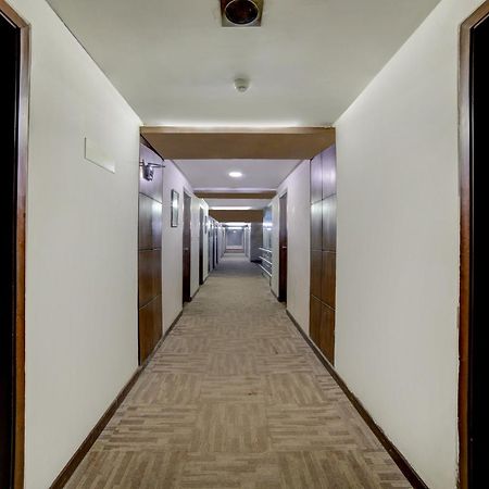 Hotel Collection O Cambay Sapphire Sarkhej Exterior foto